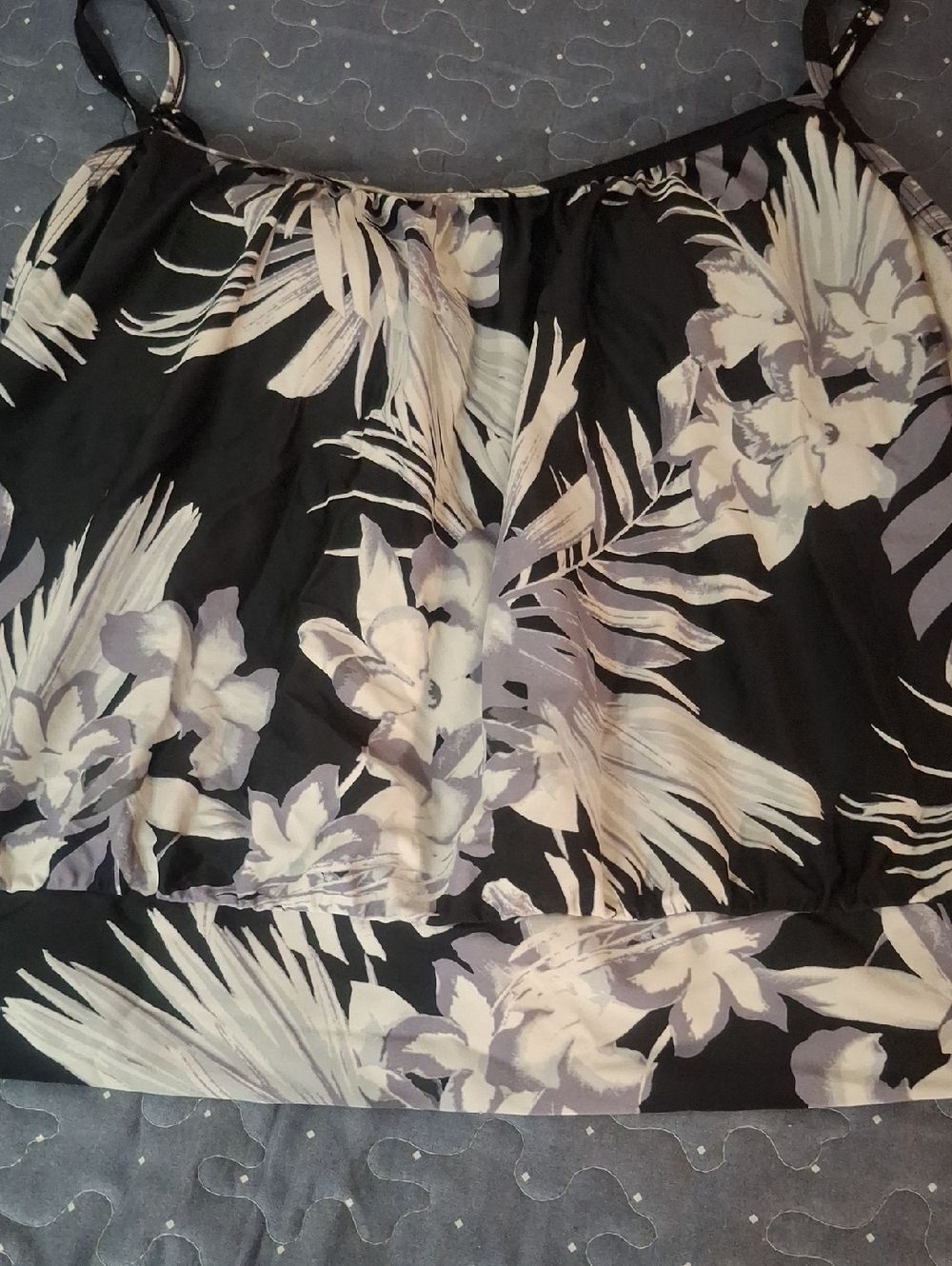 Kona Sol Floral Black & Cream Tropical Tank Top size large